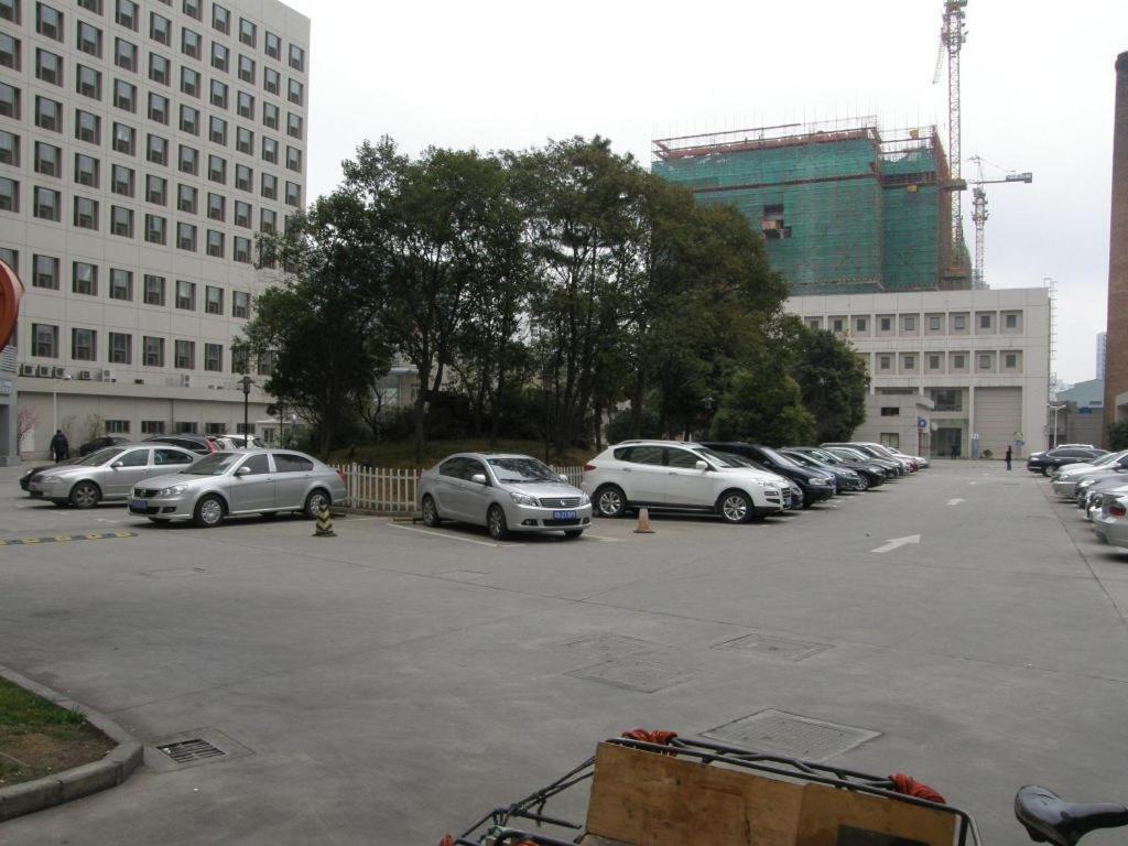 Jingjiang Inn Select Shanghai New Hongqiao Buitenkant foto